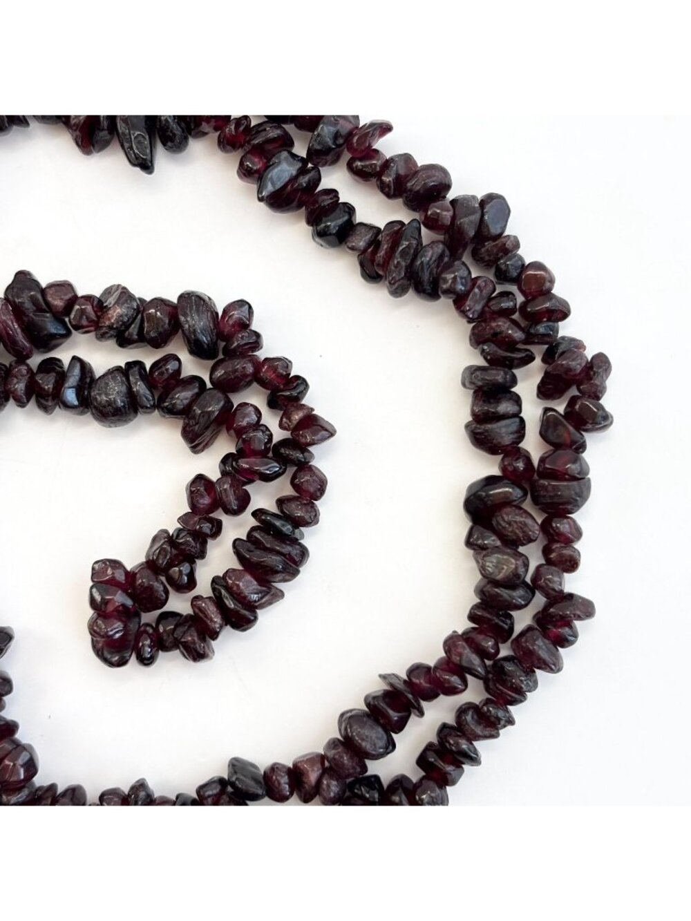 Red Garnet Chip Beaded Chip Long Stranded Vintage Necklace - 34"